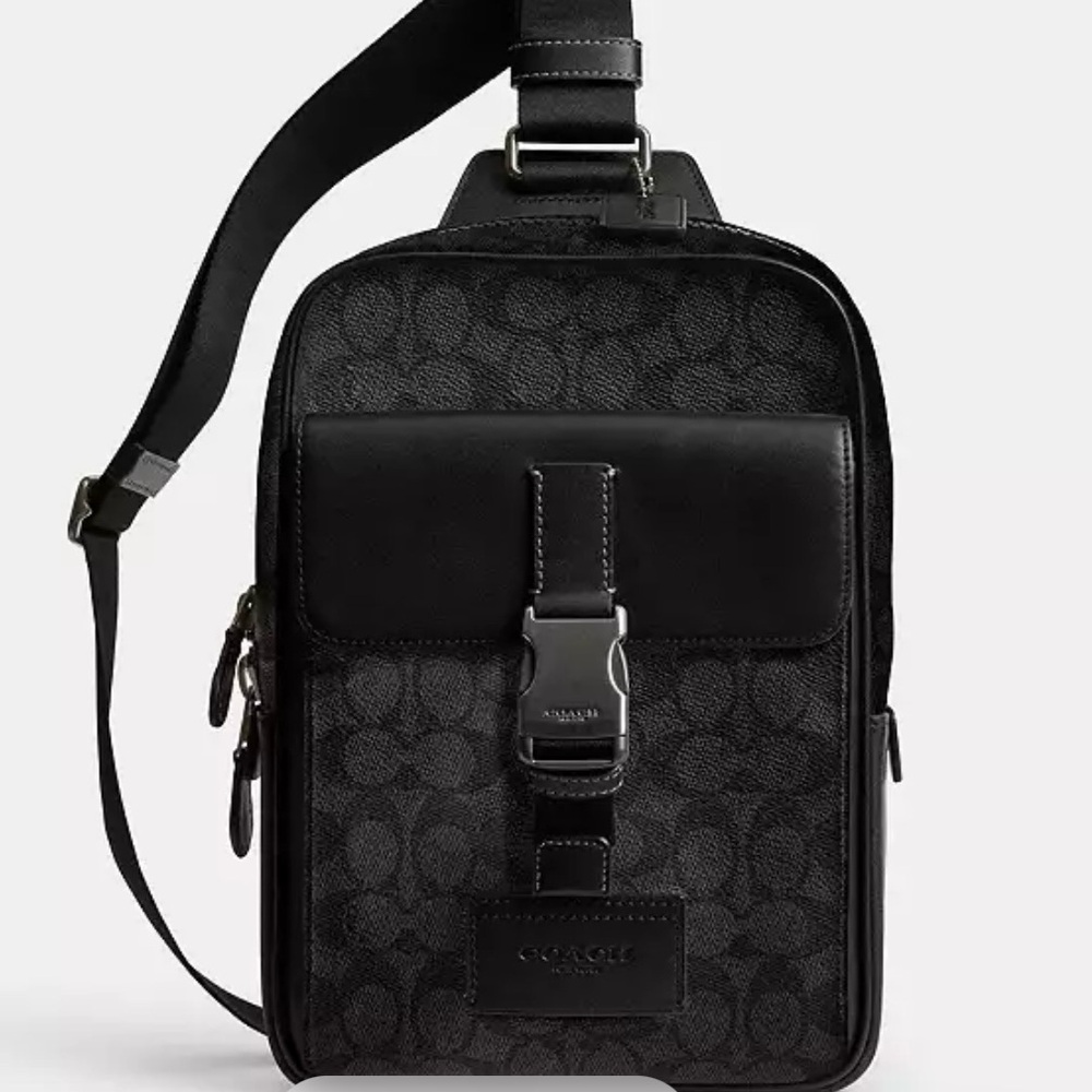 Coach Track Pack in Signature Canvas!
